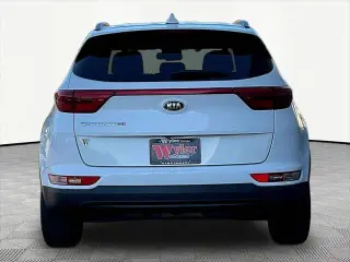 Kia Sportage 2018 LX 4dr SUV