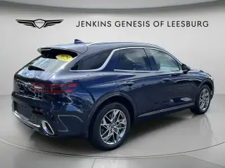 Genesis GV70 2025 AWD 2.5T Estándar 4p SUV