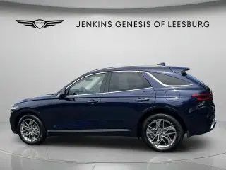 Genesis GV70 2025 AWD 2.5T Estándar 4p SUV