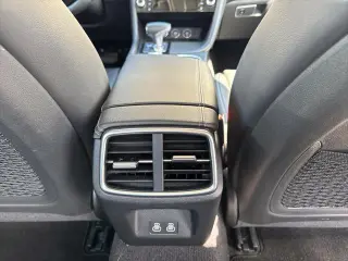 Genesis G70 2026 2.5T Standard 4dr Sedán
