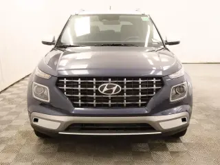 Hyundai VENUE 2026 SEL 4dr Crossover con techo bicolor