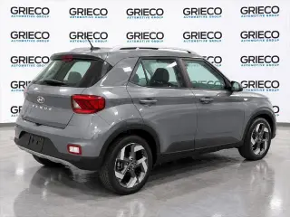 Hyundai VENUE 2023 SEL 4dr Crossover