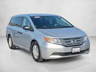 Honda Odyssey 2013 LX 4dr Mini-Van
