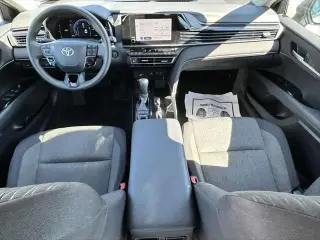 Toyota Camry 2025 LE 4p Sedan