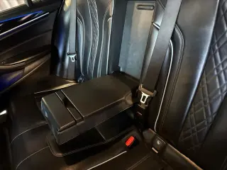Serie 5 BMW 2019 Traccion Total M550i xDrive Sedán 4p
