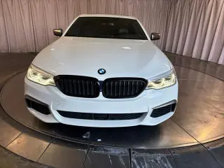 Serie 5 BMW 2019 Traccion Total M550i xDrive Sedán 4p