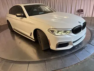 Serie 5 BMW 2019 Traccion Total M550i xDrive Sedán 4p