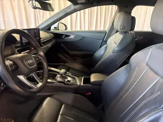 Audi A4 2024 AWD quattro S line Premium Plus 45 TFSI 4p Sedan