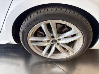 Audi A4 2024 AWD quattro S line Premium Plus 45 TFSI 4p Sedan