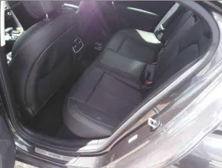 Genesis G70 2026 2.5T Standard 4dr Sedán