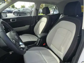 Hyundai VENUE 2022 SEL 4puertas Crossover