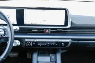 Hyundai IONIQ 6 2025 SEL 4p Sedana