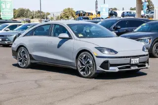 Hyundai IONIQ 6 2025 SEL 4p Sedana