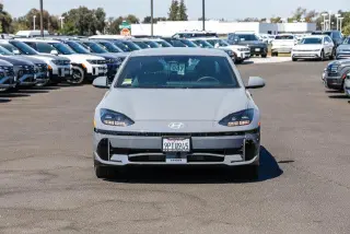 Hyundai IONIQ 6 2025 SEL 4p Sedana