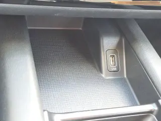 Hyundai IONIQ 6 2024 SE 4p Sedano