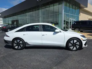 Hyundai IONIQ 6 2024 SE 4p Sedano
