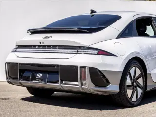 Hyundai IONIQ 6 2024 SE 4dr Sedán