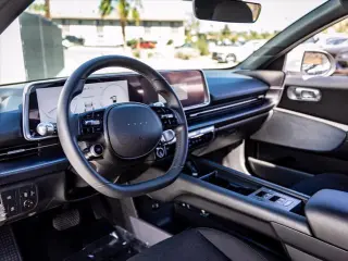 Hyundai IONIQ 6 2024 SE 4dr Sedán