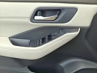 Nissan Rogue 2023 AWD SV 4dr Crossover