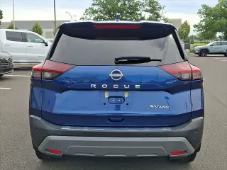 Nissan Rogue 2023 AWD SV 4dr Crossover
