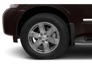 Nissan Armada 2015 4x4 Platinum 4p SUV (lanzamiento de mitad de año)