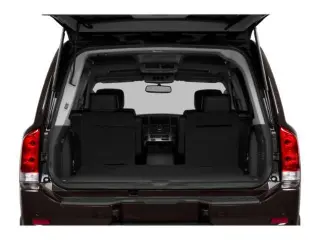 Nissan Armada 2015 4x4 Platinum 4p SUV (lanzamiento de mitad de año)