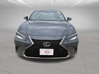 Lexus ES 300h 2025 F SPORT Diseño 4dr Sedán