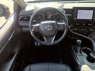 Toyota Camry 2024 SE 4p Sedan