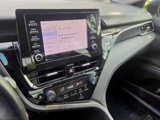 Toyota Camry 2024 SE 4p Sedan