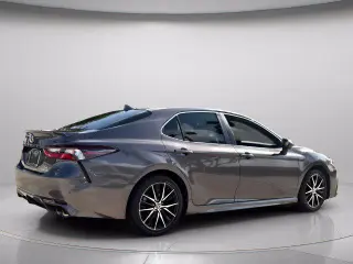 Toyota Camry 2024 SE 4p Sedan