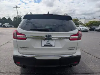 Subaru Ascent 2021 AWD Touring SUV 4 puertas