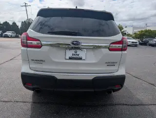 Subaru Ascent 2021 AWD Touring SUV 4 puertas