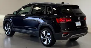 Volkswagen Taos 2023 AWD SE 4Motion 4p SUV