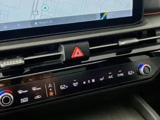 Kia Sportage Plug-In Híbrido 2026 AWD X-Line Prestige 4p SUV