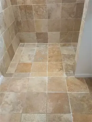 TILE & SHOWERS REMODELACIÓN