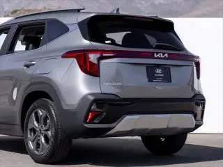 Kia Seltos 2024 S 4dr SUV
