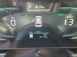 Kia Niro 2023 SX Touring 4dr Crossover