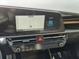 Kia Niro 2023 SX Touring 4dr Crossover