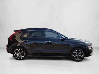 Kia Niro 2023 SX Touring 4dr Crossover