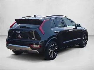 Kia Niro 2023 SX Touring 4dr Crossover