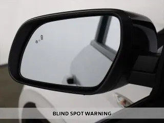 Hyundai VENUE 2024 Limited 4dr Crossover