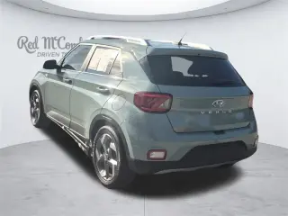 Hyundai VENUE 2025 SEL 4dr Crossover