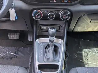 Hyundai VENUE 2022 SE 4p Crossover
