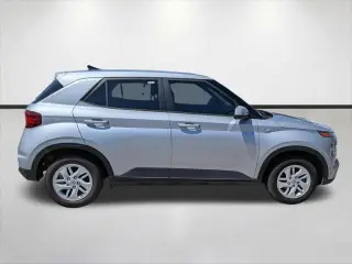 Hyundai VENUE 2022 SE 4p Crossover