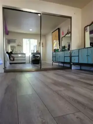 Alfombras y pisos para