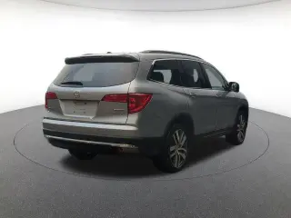 Honda Pilot 2018 AWD Touring 4dr SUV