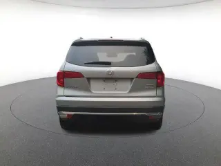 Honda Pilot 2018 AWD Touring 4dr SUV