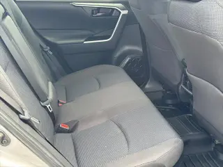 Toyota RAV4 Hybrid 2024 AWD LE 4dr SUV