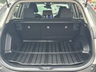 Toyota RAV4 Hybrid 2024 AWD LE 4dr SUV