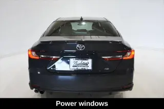 Toyota Camry 2025 SE 4dr Sedán